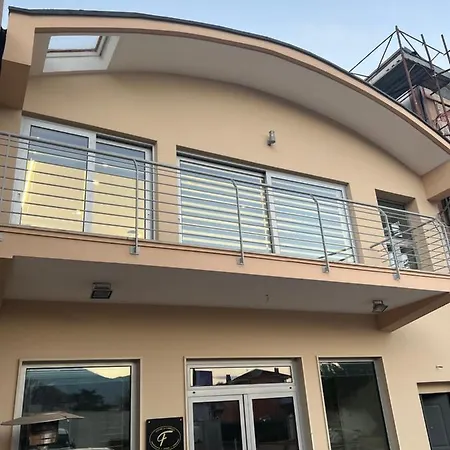 Luxury La Fabbrica מרקטו סן סברינו